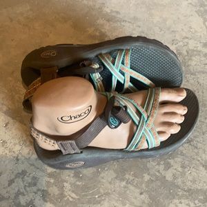 Chacos w/o Toe Strap!!